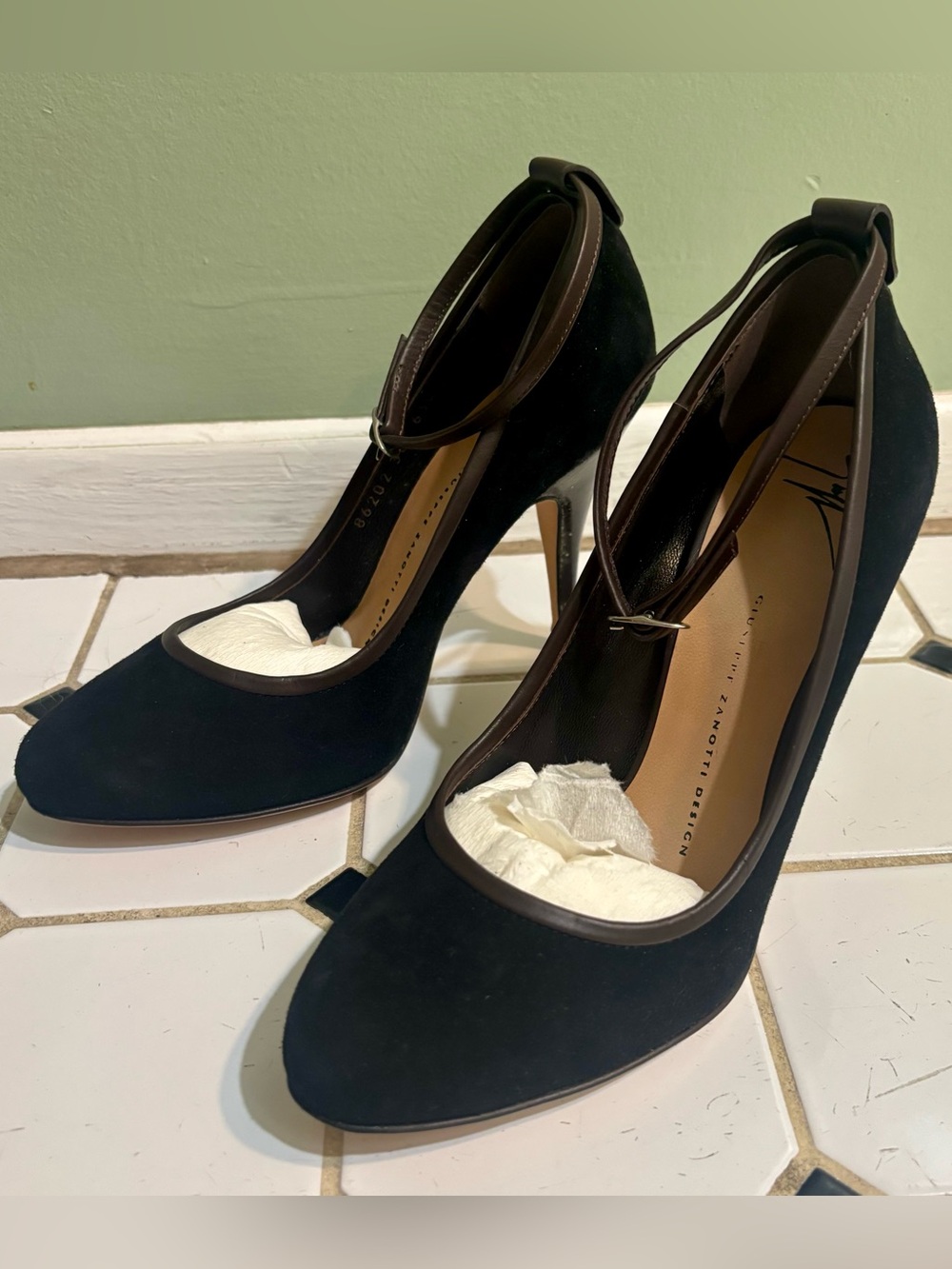 Giuseppe Zanotti Black Suede Pointed-Toe Ankle-Strap Pumps